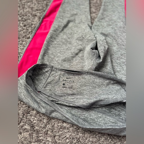 Women’s NIKE Dri-Fit Cropped Pants Gray Heathered Stretch Waist Pull On Size L - Picture 7 of 8